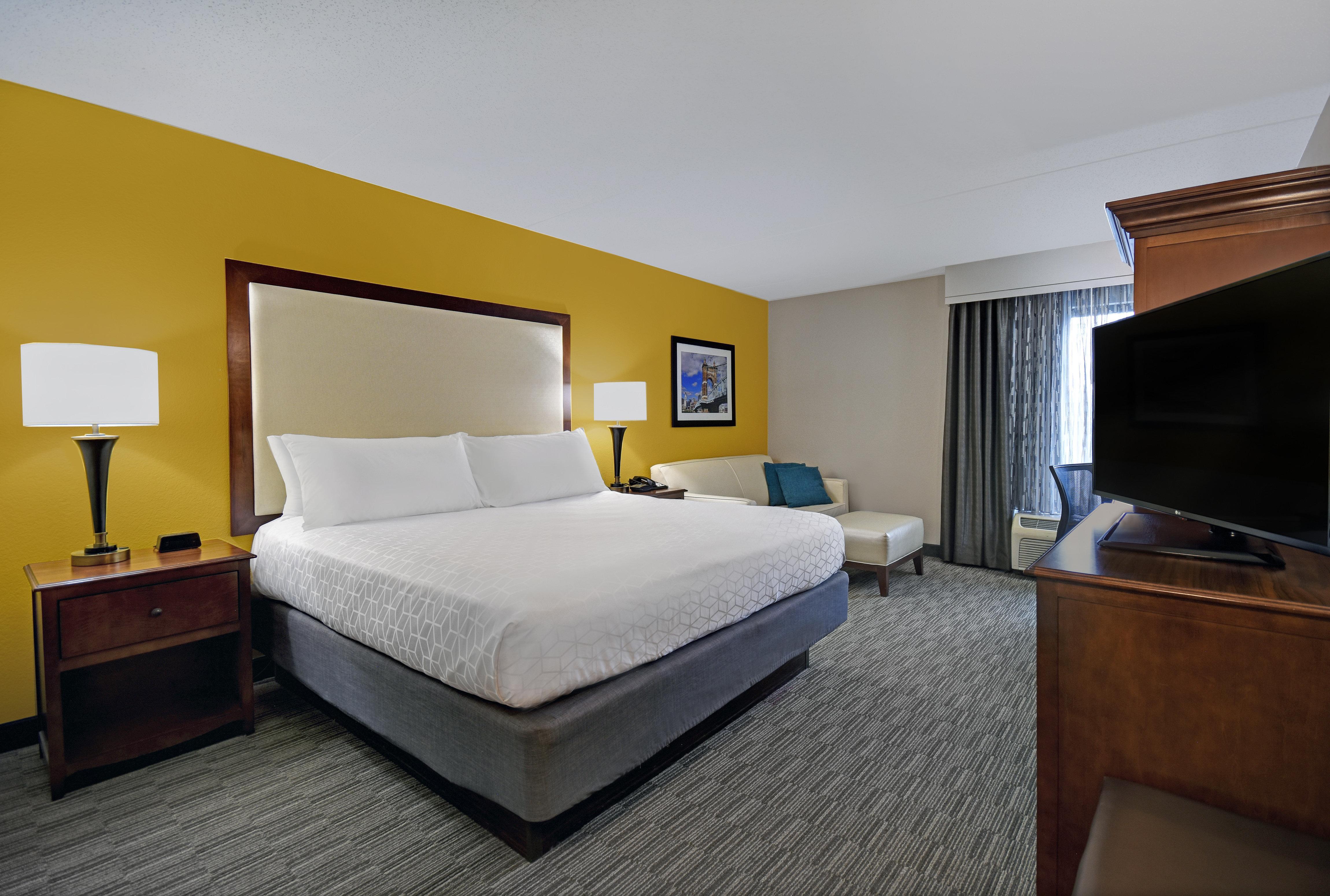 Holiday Inn Express & Suites Cincinnati Riverfront By Ihg Covington Esterno foto