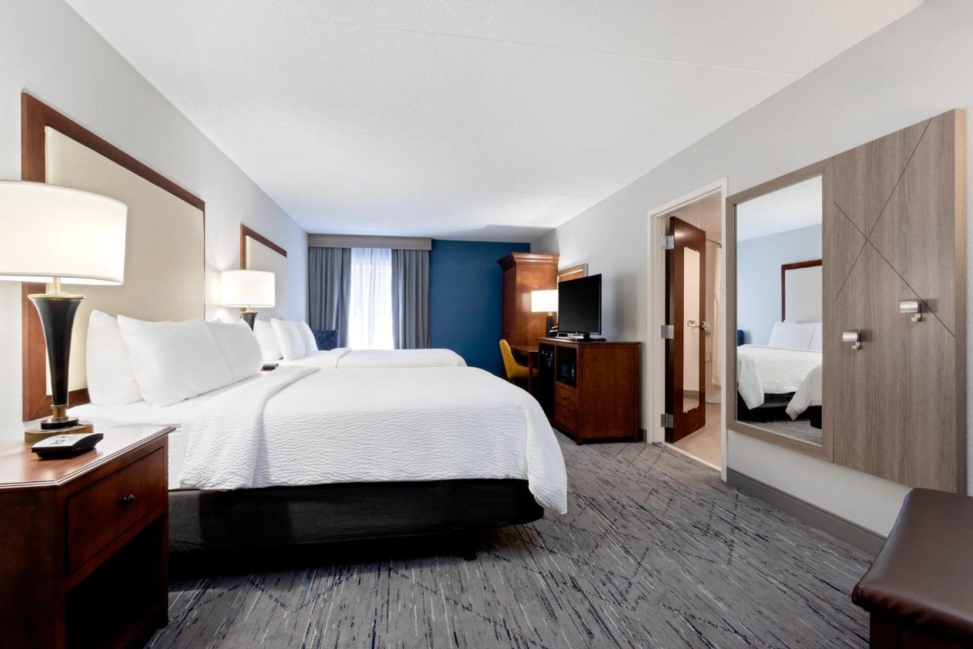 Holiday Inn Express & Suites Cincinnati Riverfront By Ihg Covington Esterno foto