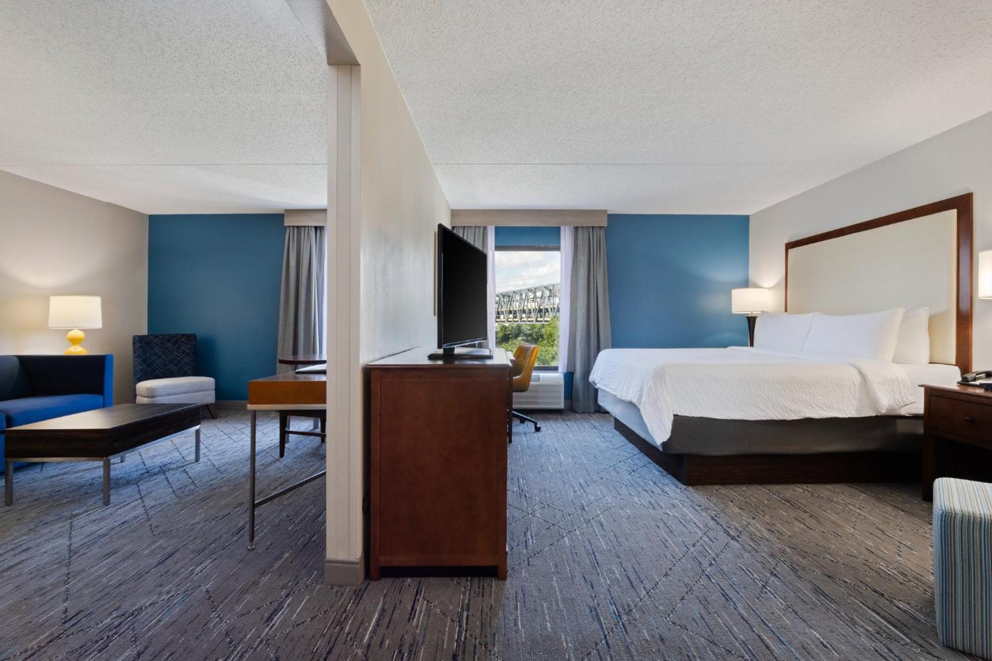 Holiday Inn Express & Suites Cincinnati Riverfront By Ihg Covington Esterno foto