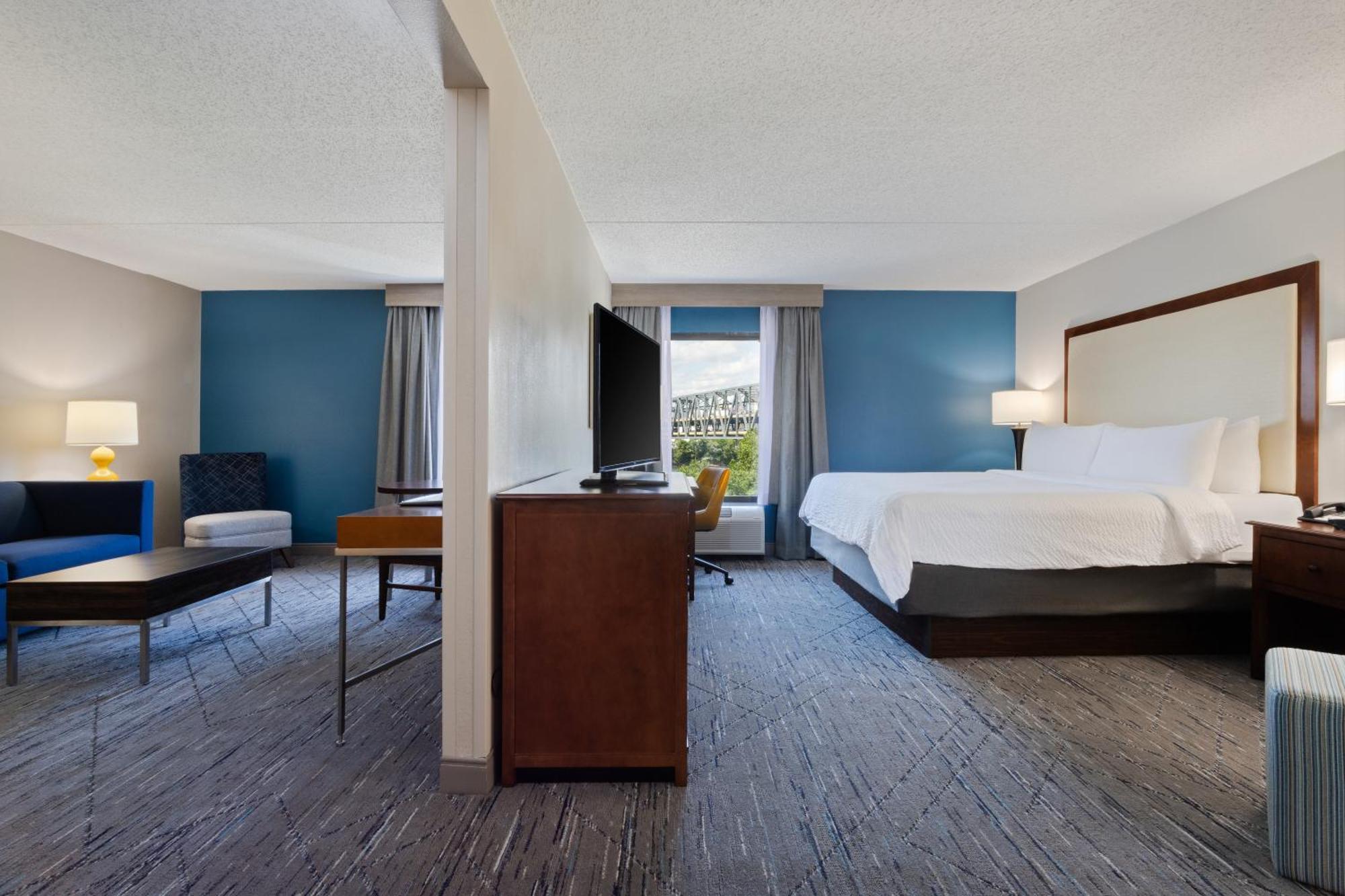 Holiday Inn Express & Suites Cincinnati Riverfront By Ihg Covington Esterno foto
