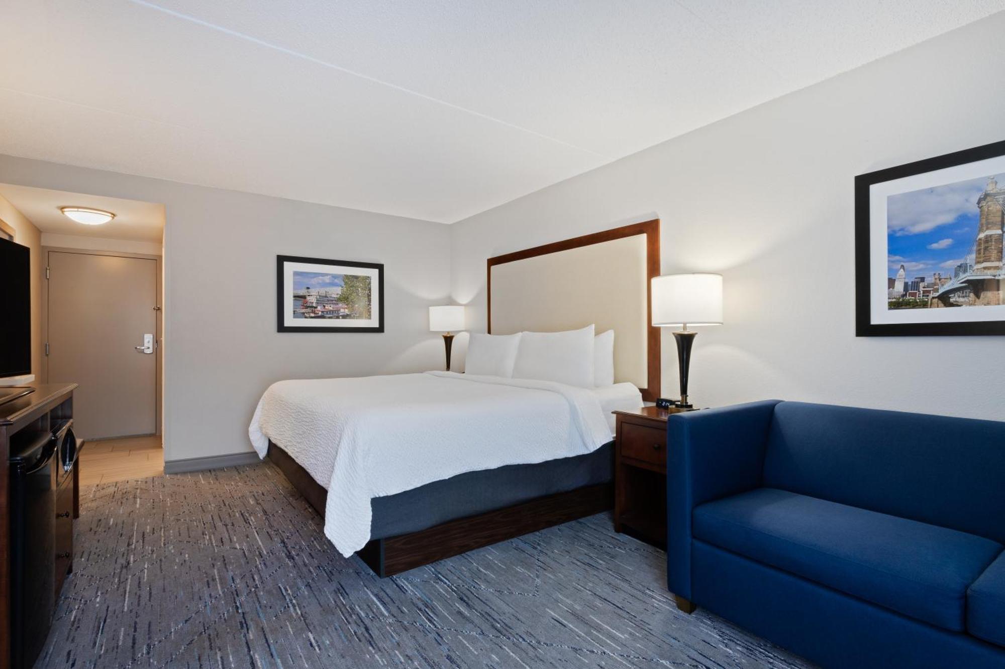 Holiday Inn Express & Suites Cincinnati Riverfront By Ihg Covington Esterno foto