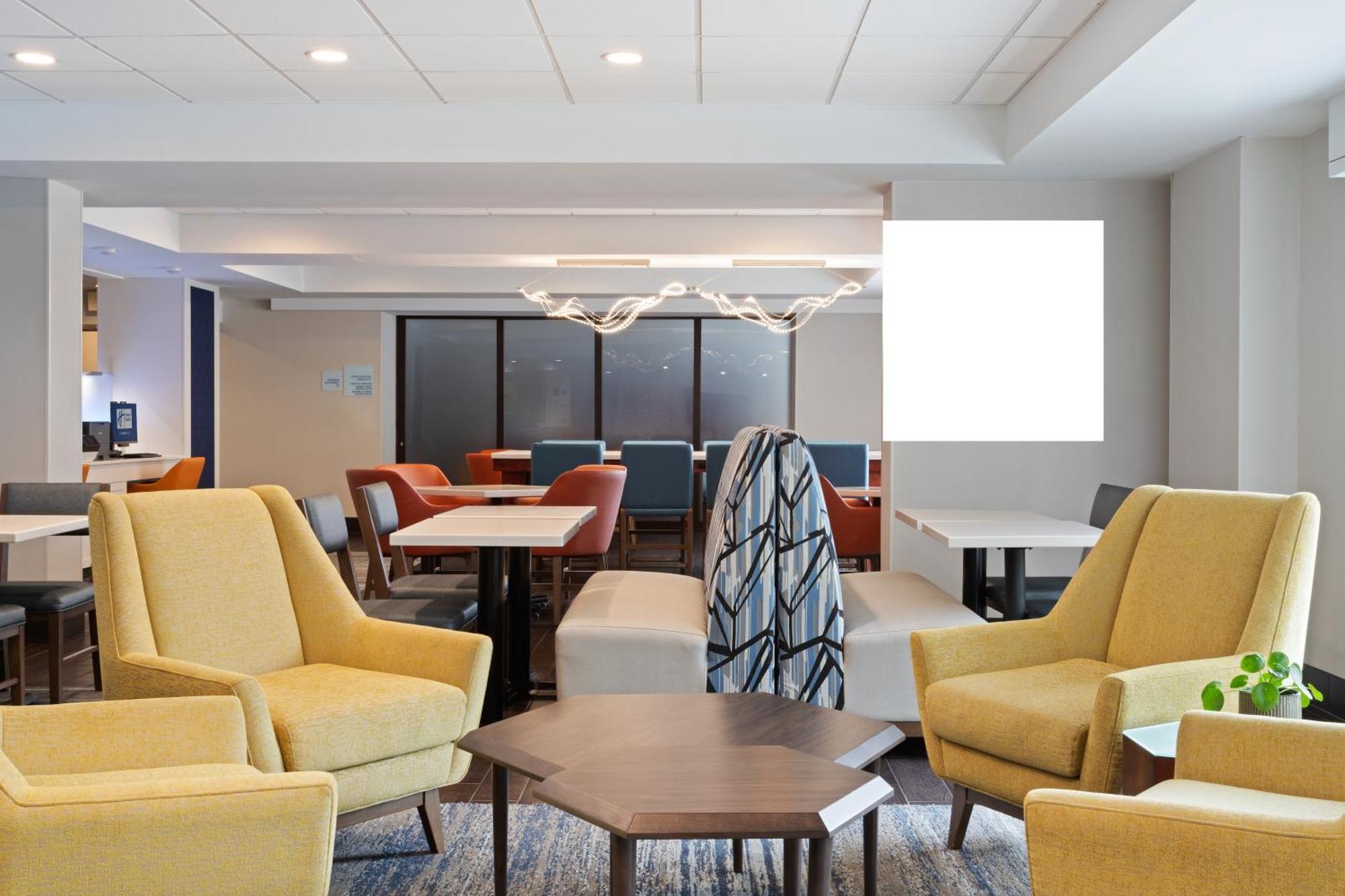 Holiday Inn Express & Suites Cincinnati Riverfront By Ihg Covington Esterno foto